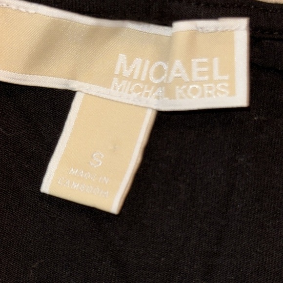 💥𝐌𝐈𝐂𝐇𝐀𝐄𝐋 𝐌𝐈𝐂𝐇𝐀𝐄𝐋 𝐊𝐎𝐑𝐒 𝐒𝐄𝐌𝐈-𝐒𝐇𝐄𝐄𝐑 𝐓𝐔𝐍𝐈𝐂 𝐁𝐋𝐎𝐔𝐒𝐄 - Picture 4 of 5